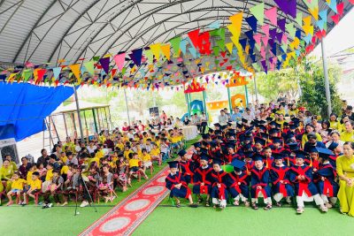 Gửi tháng năm những điều đẹp nhất