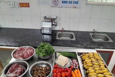 Tính ăn 2 khu ngày 14